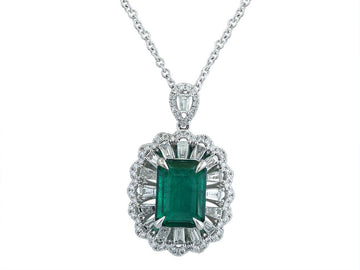 EFFY 18K WHITE GOLD NATURAL EMERALD PENDANT